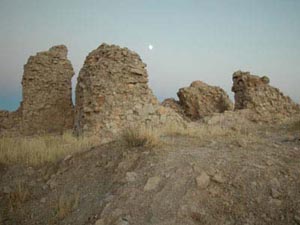 قلعه کوهزاد واقع در شهر كوهدشت